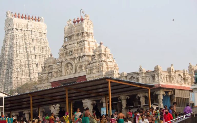 Coimbatore to Thiruchendur Murugan Temple Tour Package (3 Days)